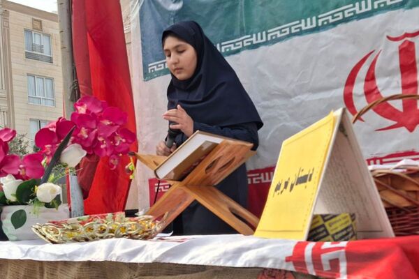 از کلاس درس تا شکوه انقلاب؛ شور دانش آموزی،  شور فجر