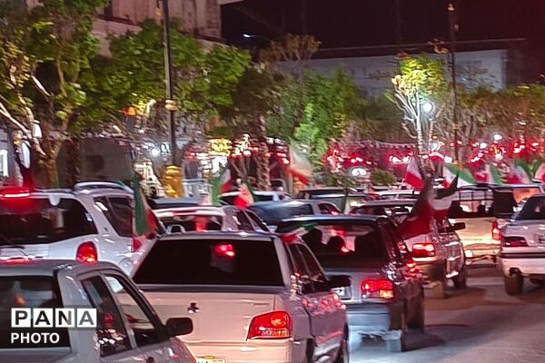 رژه خودرویی شبانه در بهارستان دو