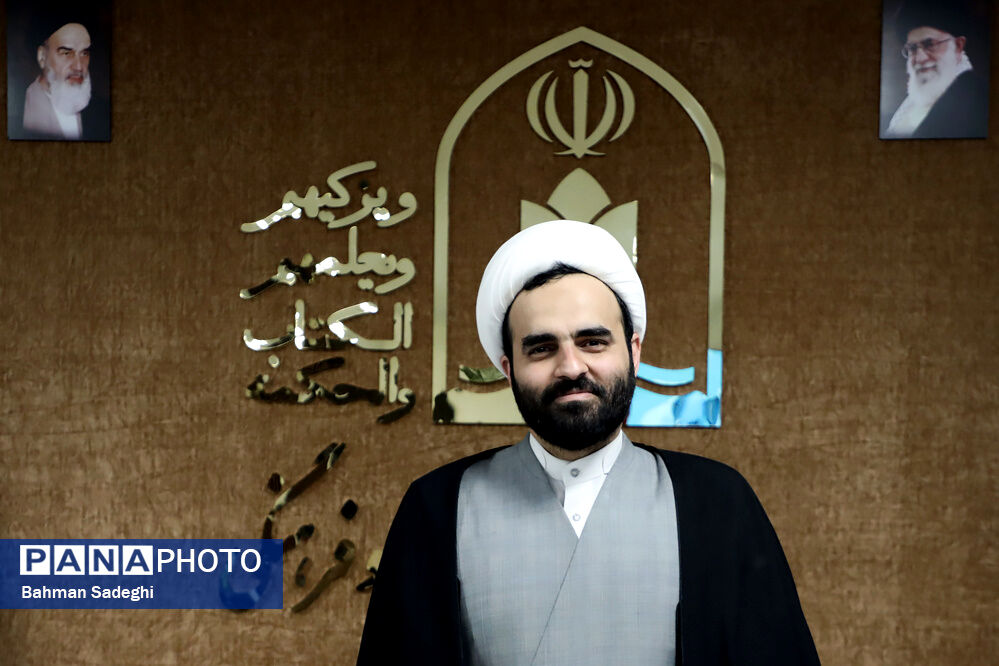 دانش‌آموزان، یاران مقاومت در برابر ظلم هستند 