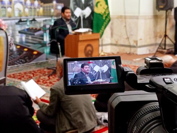 قرائت دعای کمیل در کاشمر