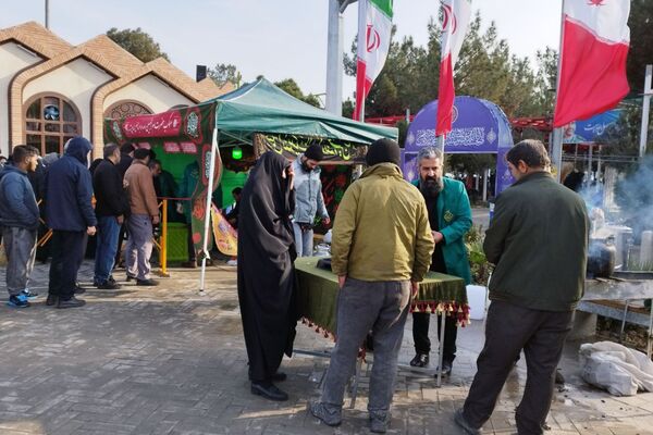تجدید عهد با شهدا در رباط کریم
