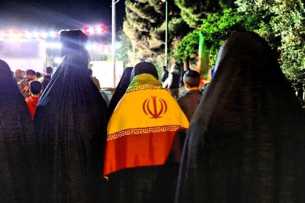 مراسم پر اقتدار انقلابی به همراه نماز استغاثه
