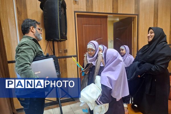 ایجاد انگیزه و خلاقیت در دانش‌آموزان با اجرای تئاتر درسی 