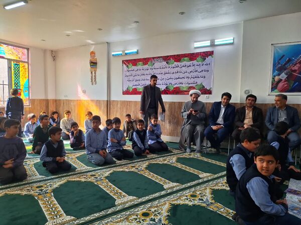 جشن کتابنوش در ناحیه۶ مشهد
