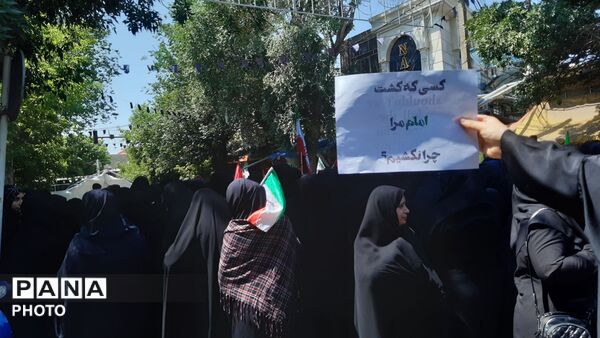 سراب؛ هم‌صدا با تهران در وداع با قائد شهید