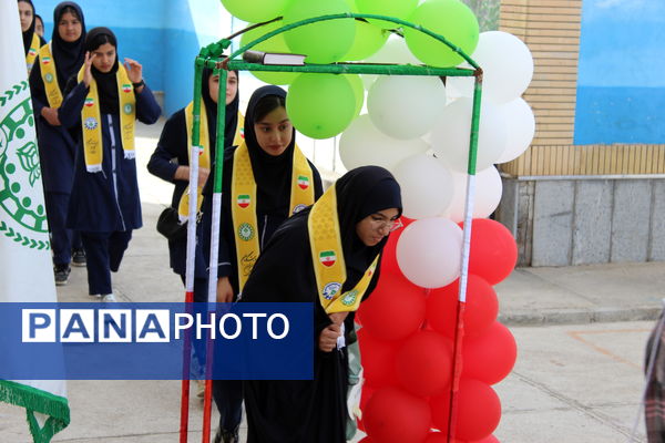 برگزاری اردوی تمشک در شهرستان گرمه 