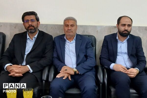 آیین بازگشایی مهر، نماز جماعت و محفل انس با قرآن در هنرستان دخترانه اولیا ۳ کهریزک