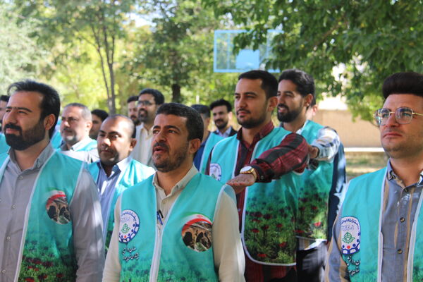 پذیرش و آیین صبحگاه دوره توانمندسازی مربیان پیشتاز استان چهارمحال و بختیاری