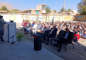 جشن آغاز سال تحصیلی در دبیرستان نمونه دولتی شهید حاج قاسم سلیمانی بن 