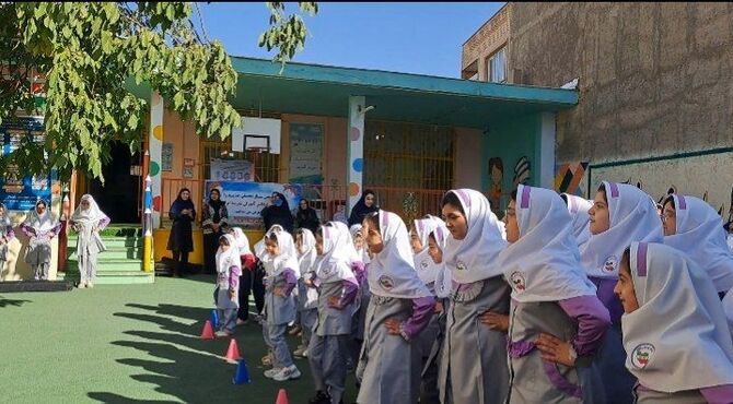 بازگشایی مدرسه غیرانتفاعی ایران در الیگودرز