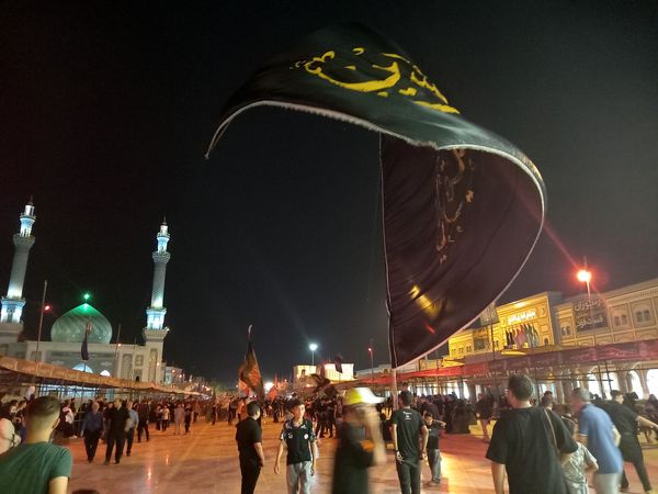 عزاداری هیات بنت الحسین (ع) در حرم بانوی کرامت 
