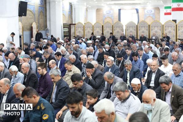 شکوه حضور در نمازجمعه باقرشهر و کهریزک 