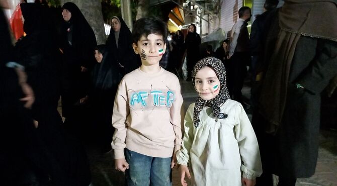 پشتیبانی از وطن در خیابان ها