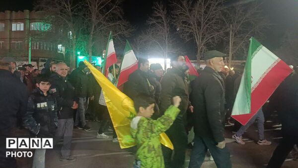 هفتمین شب از عزاداری مردم شهیدپرور آشخانه برای رهبر شهید انقلاب