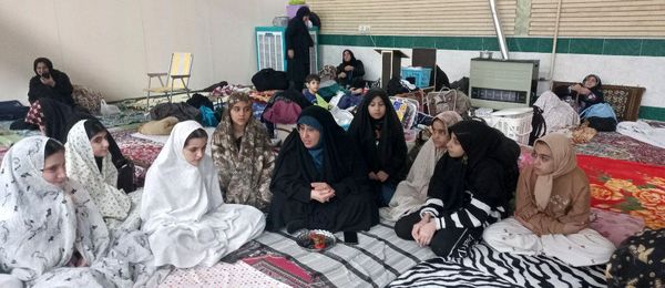 دروازه‌های آسمان بر معتکفین روز اول گشوده شد