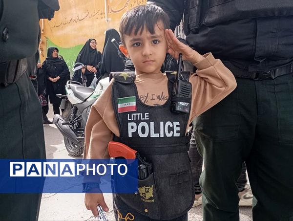 اقتدار کودکان نی‌ریزی در حماسه 22 بهمن
