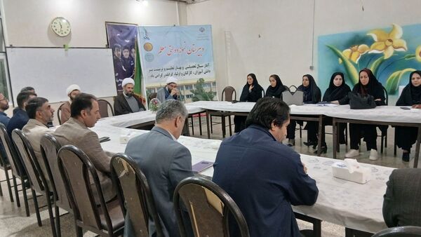 جلسه هماهنگی ۱۳ آبان و روز دانش‌آموز در شهر مهستان