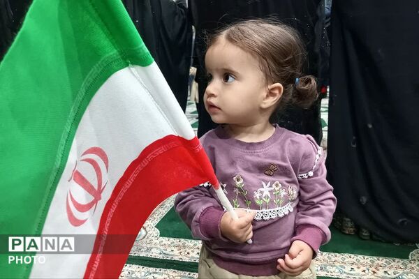 مهر و مقاومت کودکان و نوجوانان دیشموک به یاد شهدای میناب