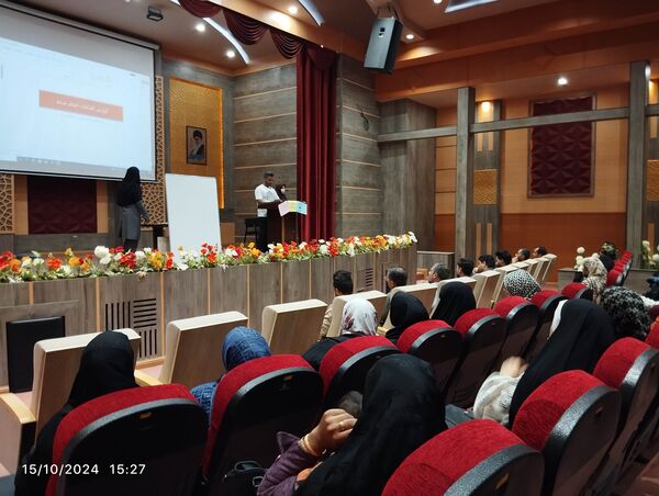جلسه اولیا مربیان در مدرسه سردار سلیمانی بیرجند 