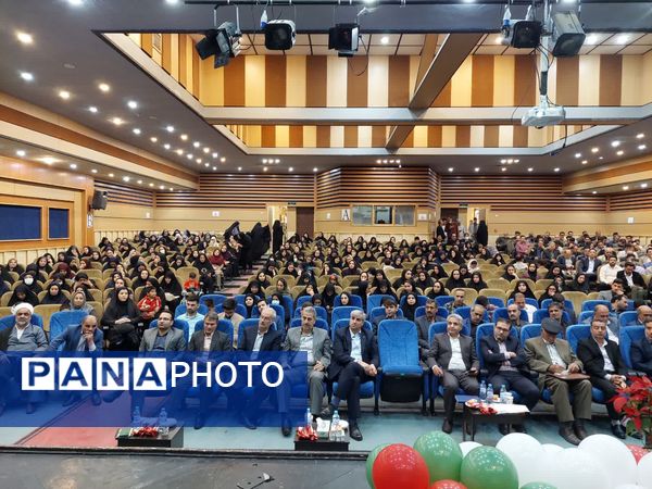 از فرهنگیان شاخص خرمدره تقدیر شد