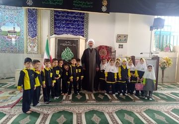 نماز جمعه، نماد وحدت و همبستگی امت اسلامی 