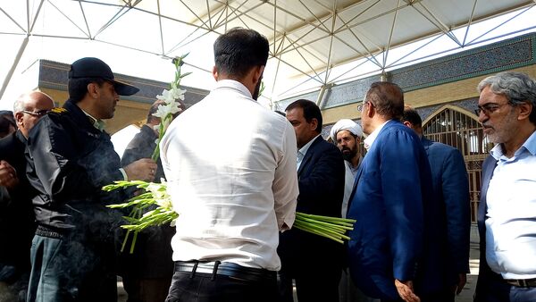 تجدید میثاق استاندار اصفهان با شهدای نجف‌آباد