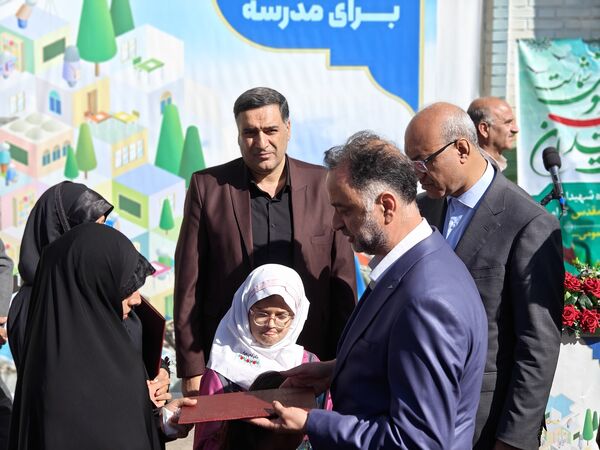 زنگ آغاز سال تحصیلی در مدارس کرمانشاه