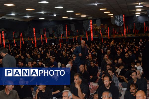 مراسم شب‌دهم محرم در هیئت فرهنگیان  نیشابور