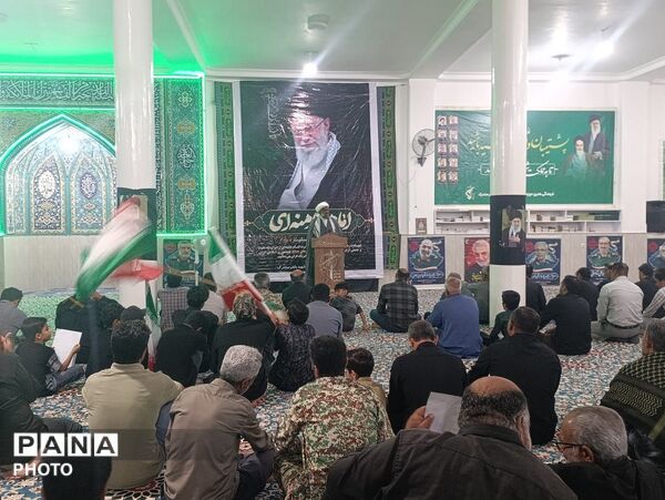  آیین بزرگداشت «امام شهید امت» و تکریم خانواده‌های شهدا در سندرک