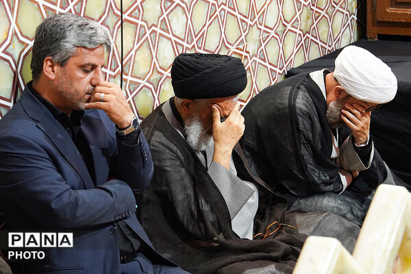 عزاداری تاسوعای حسینی در حرم حضرت معصومه(س)