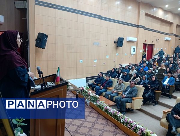 اولین جلسه بیلان هشدار  دبیرستان وکیلی ۹ در نیشابور