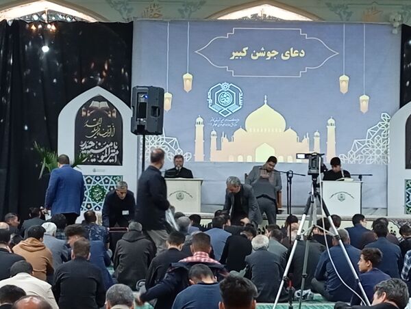 برگزای مراسم شب قدر و نوزدهم ماه رمضان در امامزاده سید حمزه کاشمر