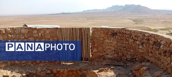 بازدید دانش‌آموزان از کارخانه آلومینای جاجرم و قلعه جلال الدین شهرستان گرمه