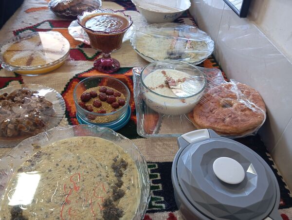نمایشگاه صنایع دستی و جشنواره غذاهای سنتی به‌مناسبت دهه فجر 