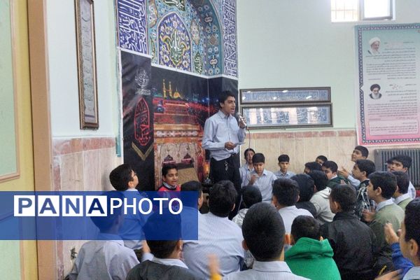 طنین «یا فاطمه(س)» در مدرسه شهید چمران