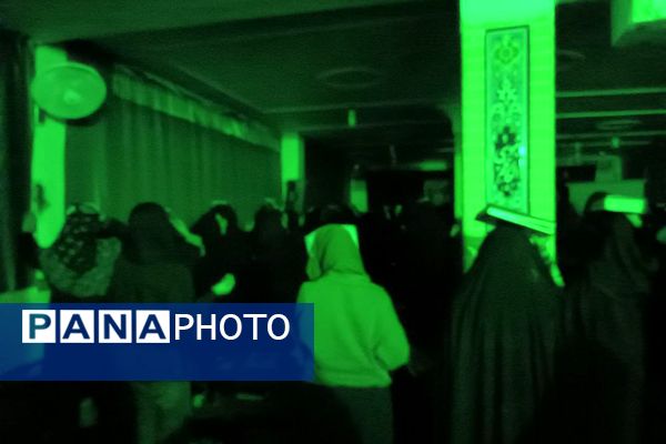 برگزاری مراسم شب قدر در حسینیه بیت الرباب قیامدشت ری 