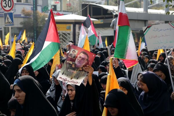 مراسم باشکوه تشیع شهید سردار نیلفروشان در مشهد مقدس 
