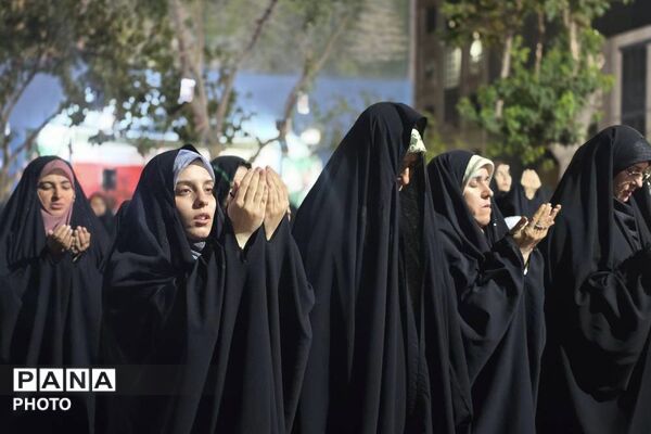 تداوم تجمعات مردمی در شهر گلستان