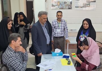 حضور مدیر کل  آموزش و پرورش فارس در محل المپیاد بازی های فکری رویش موجب نشاط و دلگرمی دانش آموزان شد