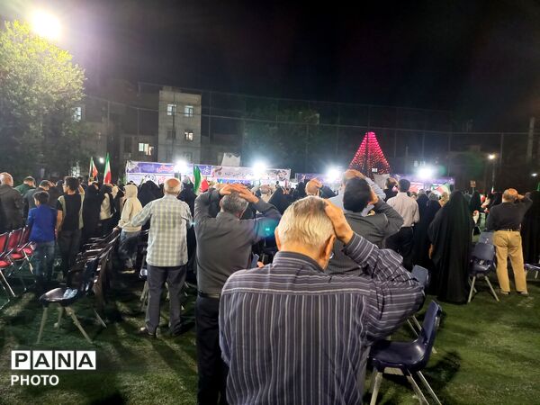 قاب‌های ماندگار از قرارگاه فرهنگی منطقه ۱۰ در هفته معلم 