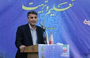 مدرسه باید کانون خلق آینده و همراه با تحولات پرشتاب جهان باشد
