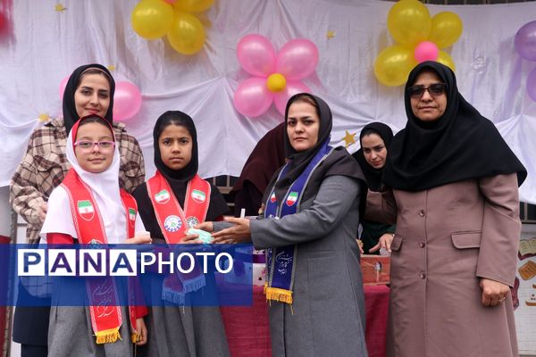کارناوال شادی سازمان دانش‌آموزی به مناسبت روز دختر در دبستان پیامبر اعظم