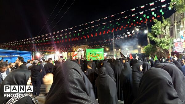 گام به گام در ماه دلدادگی