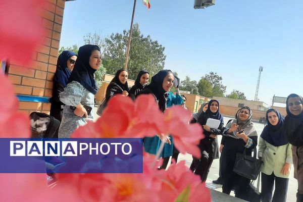 المپیاد درون مدرسه‌ای در مدارس بهارستان دو