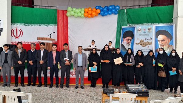 هفته امور تربیتی و همایش تجلیل از مربیان پرورشی
