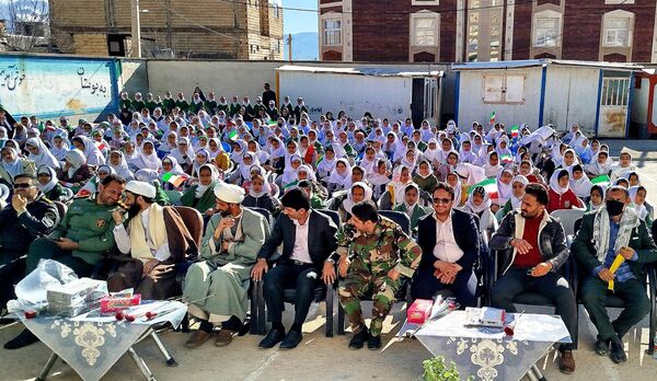 ساعاتی ماندگار به یاد شهدا