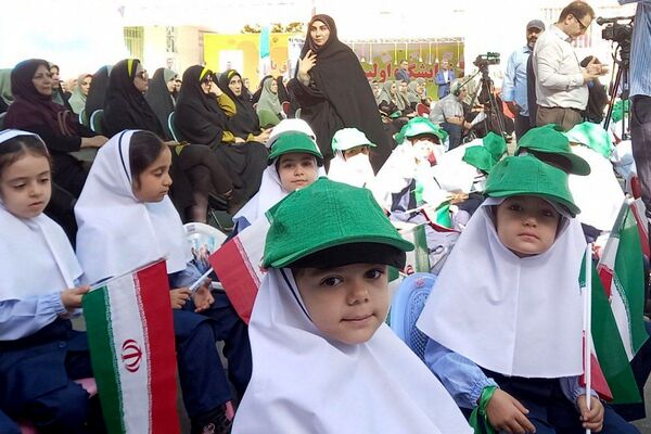 جشن غنچه ها،آغاز سفر پیش دبستانی های کوچک در مسیر علم و دانش