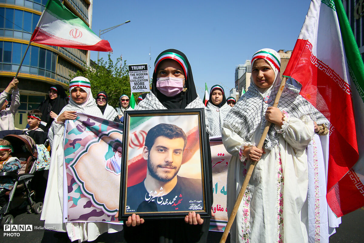 رزمایش «دختران جان فدای ایران»