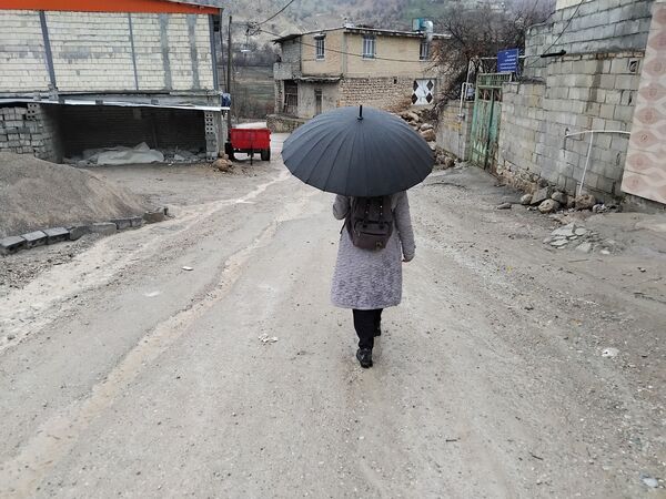 چشم‌انداز میانکوه در باران