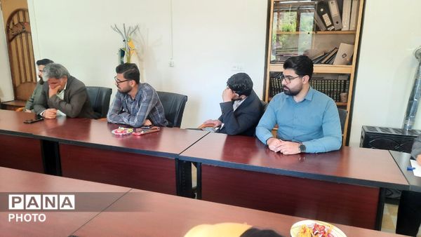 جلسه هماهنگی جشن سالروز تاسیس سازمان دانش‌آموزی 